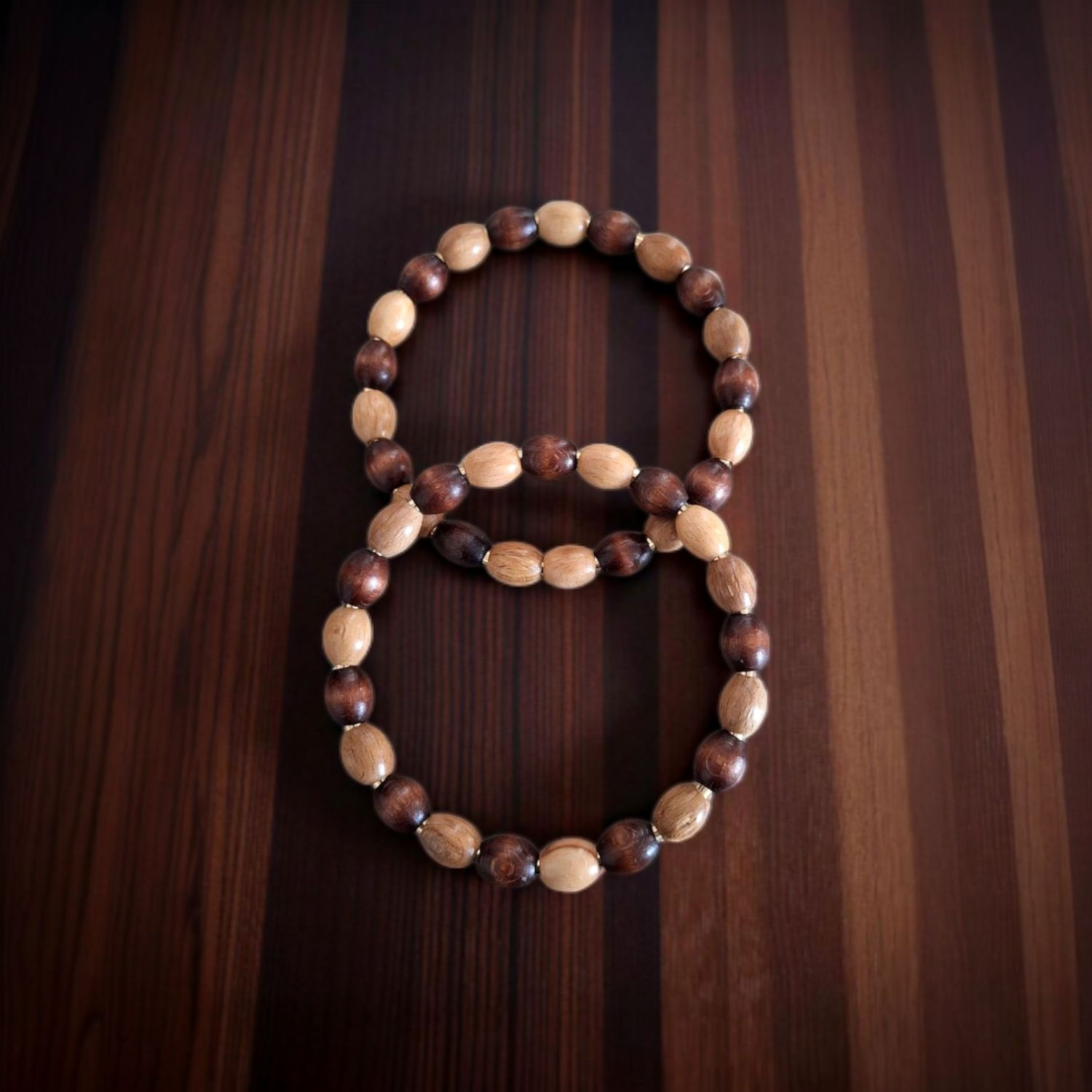 Nildenhobim Altın Renk Aksesuarlı Ahşap Boncuklu Metal Çanta Sap - Çap 12 Cm ( Koyu - Açık Ahşap Renk )